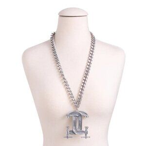 Metallic Interlocking C-clamp Necklace